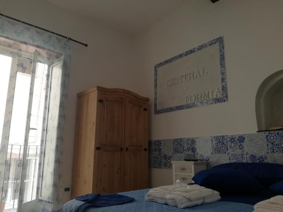 Central Gh Формія Екстер'єр фото
